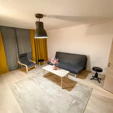 3 In Center Apartment Bukarest
